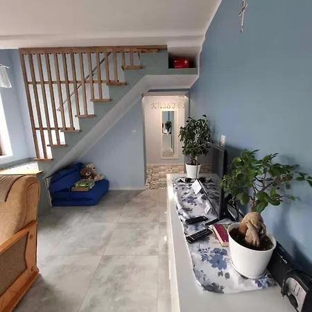 Kristel Zator Apartment *