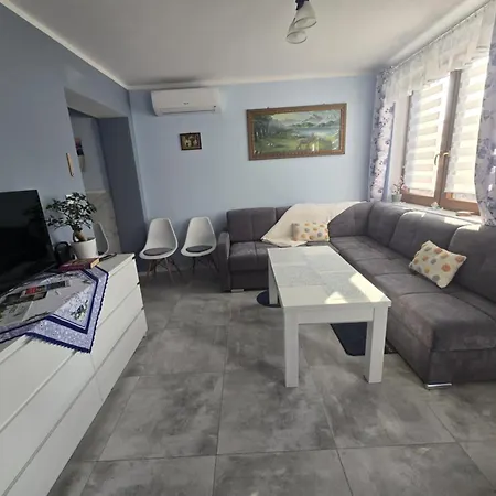 Kristel Zator Apartment