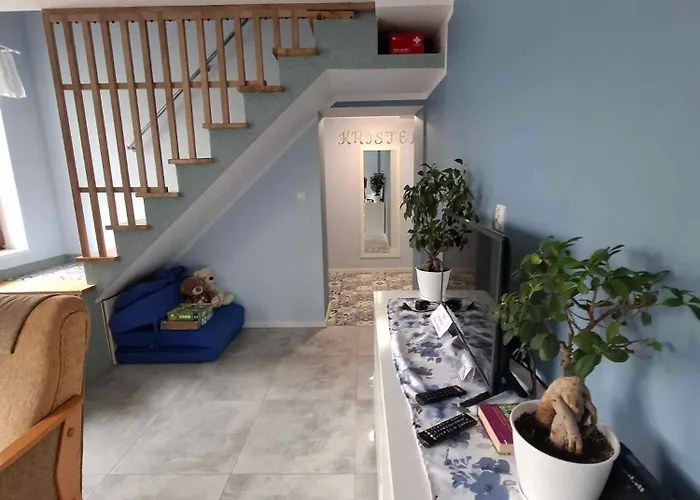 Kristel Zator Apartment *